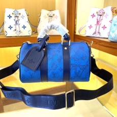 Louis Vuitton Speedy Bags